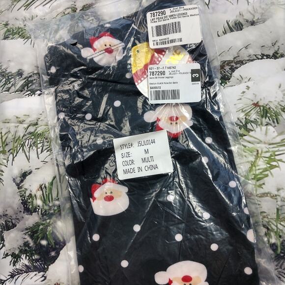 NWT Santa Black Polka Dot Leggings size Medium - Picture 5 of 6